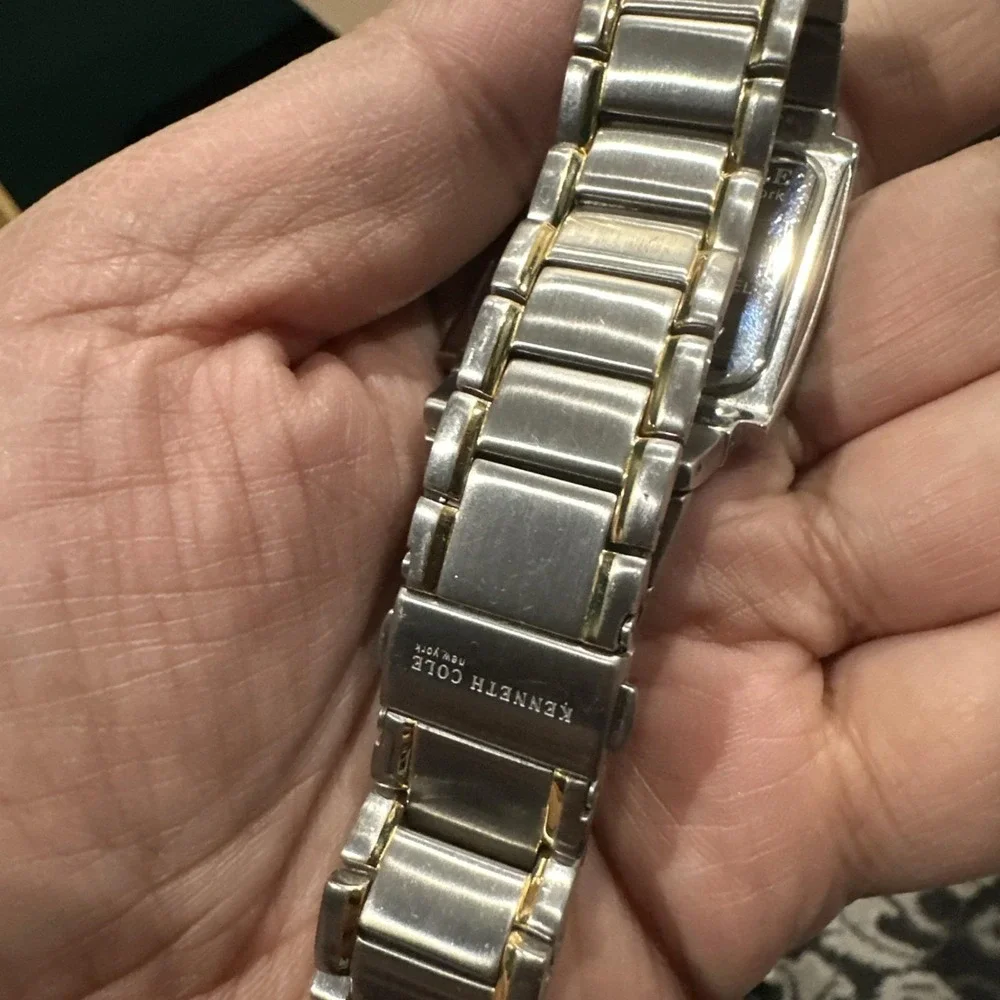 Working Kenneth Cole Square Men's Watch All Steel Two Tone Date 32.5mm 8in